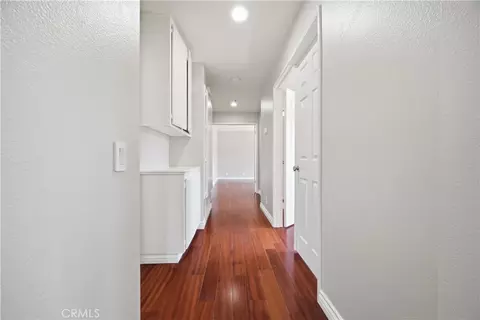 Entry Way - 8 Magellan Aisle, Irvine, CA 92620 photo 3 of 5