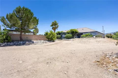 Exterior - 1220 Smoke Tree, Pinon Hills, CA 92372 photo 13 of 15