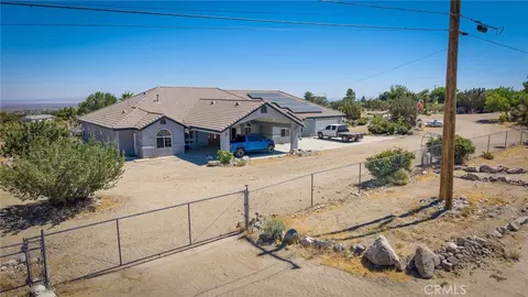 Other - 1220 Smoke Tree, Pinon Hills, CA 92372 photo 2 of 19
