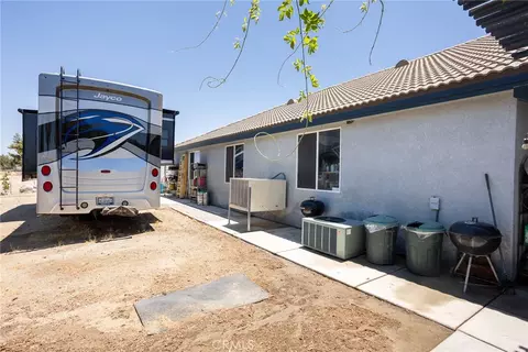 Exterior - 1220 Smoke Tree, Pinon Hills, CA 92372 photo 2 of 15