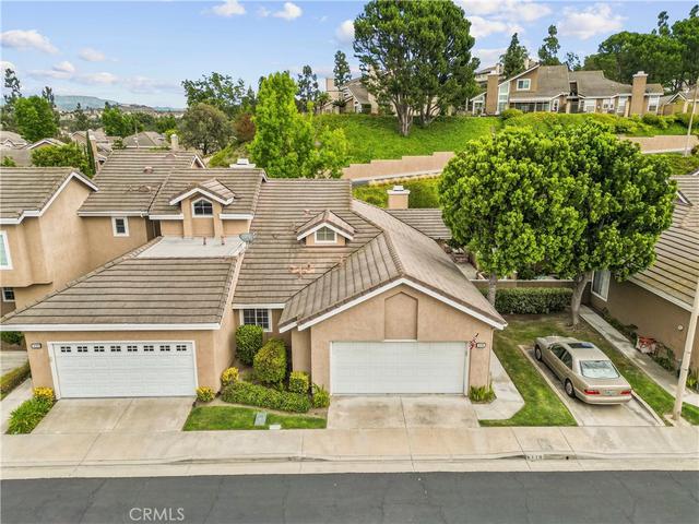 6118 E Garnet, Anaheim, CA 92807