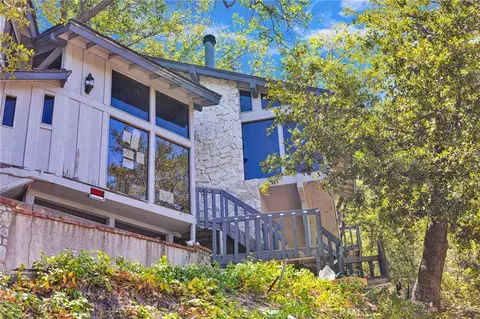 1333 Finger, Lake Arrowhead, CA 92352