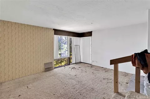 Living - 1333 Finger, Lake Arrowhead, CA 92352 photo 6 of 7