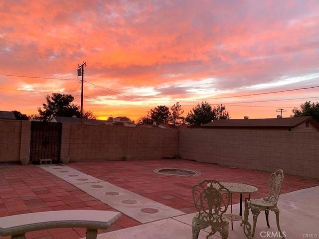 12730 Iroquois, Apple Valley, CA 92308