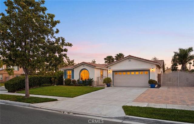 16339 Basswood Ln, Fontana, CA 92336