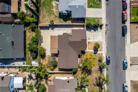 View/Area - 1028 W Woodcrest, Bloomington, CA 92316 photo 2 of 6