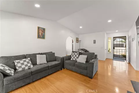 Living - 1028 W Woodcrest, Bloomington, CA 92316 photo 1 of 1
