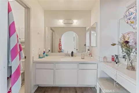 Bath - 1028 W Woodcrest, Bloomington, CA 92316 photo 1 of 3