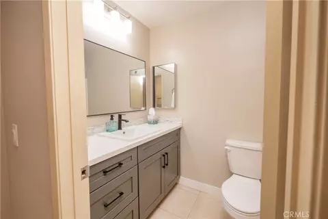 Bath - 946 Coronado, Upland, CA 91786 photo 7 of 9