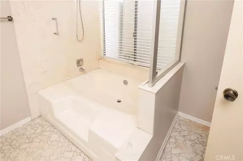 Bath - 946 Coronado, Upland, CA 91786 photo 2 of 9