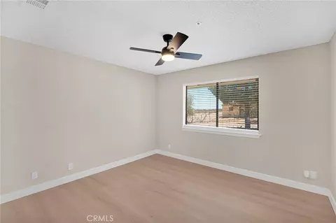 Bedroom - 10055 Baker Rd, Lucerne Valley, CA 92356 photo 3 of 6