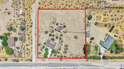 View/Area - 10055 Baker Rd, Lucerne Valley, CA 92356 photo 1 of 11