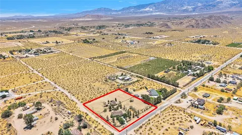 View/Area - 10055 Baker Rd, Lucerne Valley, CA 92356 photo 2 of 11