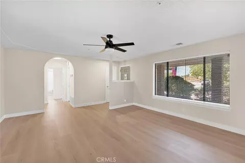 Living - 10055 Baker Rd, Lucerne Valley, CA 92356 photo 2 of 4
