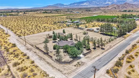 View/Area - 10055 Baker Rd, Lucerne Valley, CA 92356 photo 8 of 11