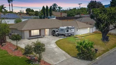 981 Serfas Clb, Corona, CA 92882