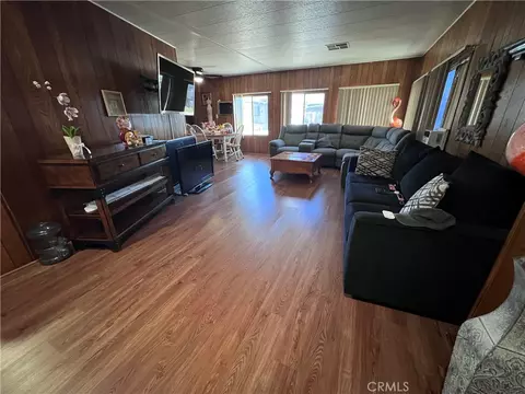 46 Roud Table Dr, Riverside, CA 92507 photo 5