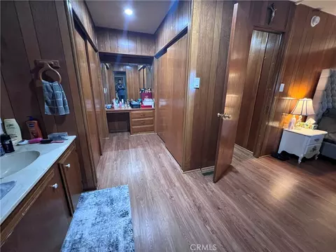 46 Roud Table Dr, Riverside, CA 92507 photo 11
