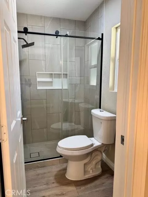 Bath - 1237 Roxbury, San Bernardino, CA 92404 photo 1 of 3