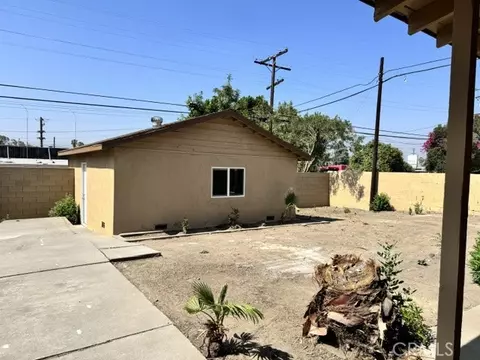 Exterior - 1237 Roxbury, San Bernardino, CA 92404 photo 4 of 5