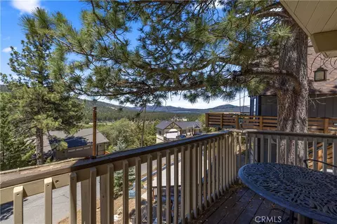 Exterior - 841 Menlo Dr, Big Bear Lake, CA 92315 photo 5 of 7