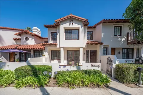 446 E Bougainvillea Ln, Glendora, CA 91741