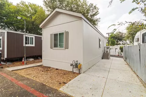 12245 San Fernando Rd #32, Sylmar, CA 91342