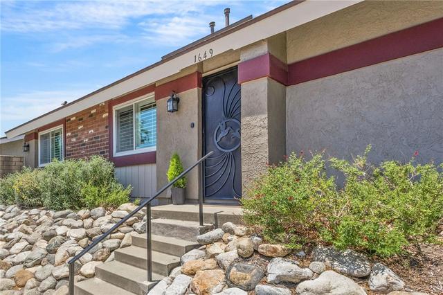 1649 Carmel W, Upland, CA 91784