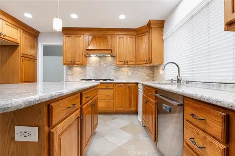 Kitchen - 4932 Partridge, La Palma, CA 90623 photo 6 of 8