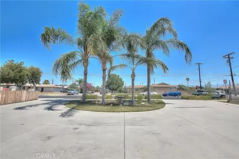 Exterior - 550 W Laurel, Colton, CA 92324 photo 2 of 9