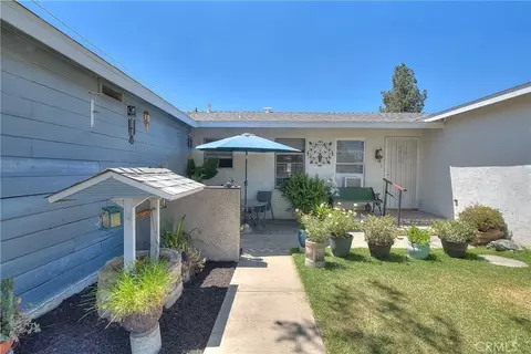 Exterior - 550 W Laurel, Colton, CA 92324 photo 3 of 9