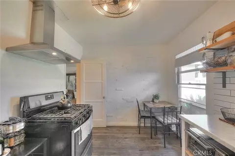 Kitchen - 550 W Laurel, Colton, CA 92324 photo 4 of 4