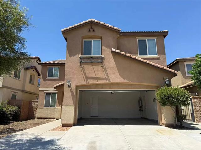 17044 Cerritos, Fontana, CA 92336