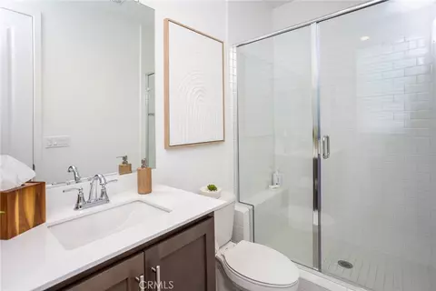 Bath - 32725 Tannat, Temecula, CA 92591 photo 1 of 2