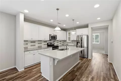 Kitchen - 25377 Temescal Valley Ln, Corona, CA 92883 photo 1 of 4