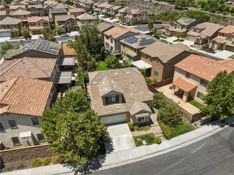 View/Area - 25377 Temescal Valley Ln, Corona, CA 92883 photo 2 of 13