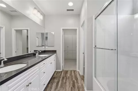 Entry Way - 25377 Temescal Valley Ln, Corona, CA 92883 photo 3 of 9