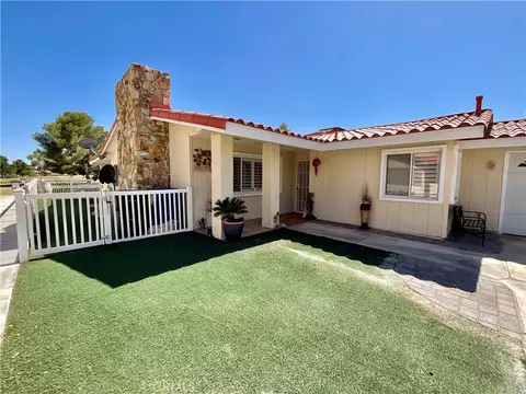 Exterior - 14913 Blue Grass, Helendale, CA 92342 photo 6 of 24