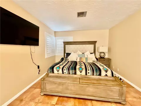 Bedroom - 14913 Blue Grass, Helendale, CA 92342 photo 1 of 8