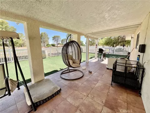 Exterior - 14913 Blue Grass, Helendale, CA 92342 photo 18 of 24