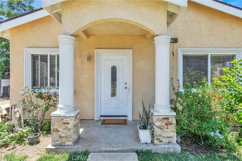7398 Golondrina Dr, San Bernardino, CA 92410