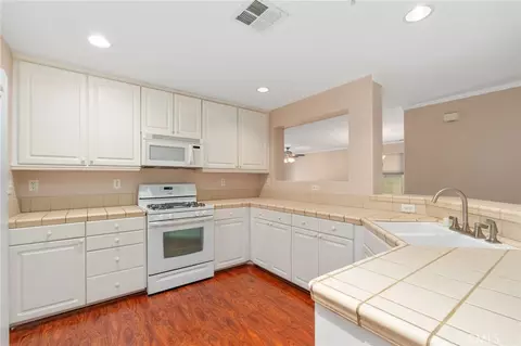 Kitchen - 6206 Firestone, Fontana, CA 92336 photo 1 of 4