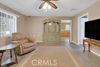 Entry Way - 11470 Hawthorne, Hesperia, CA 92345 photo 4 of 4