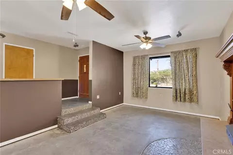 Living - 11470 Hawthorne, Hesperia, CA 92345 photo 3 of 5