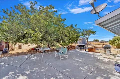 Exterior - 11470 Hawthorne, Hesperia, CA 92345 photo 8 of 11