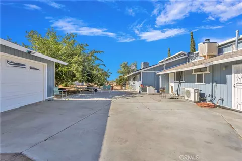 Exterior - 11470 Hawthorne, Hesperia, CA 92345 photo 6 of 11