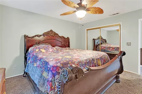 Bedroom - 11470 Hawthorne, Hesperia, CA 92345 photo 2 of 5