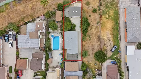 View/Area - 156 E 49th, Long Beach, CA 90805 photo 3 of 5