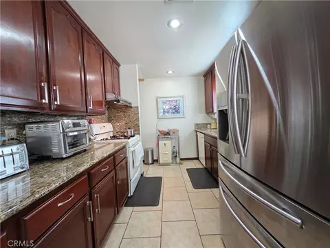 Kitchen - 321 Johnston St, Colton, CA 92324 photo 2 of 9