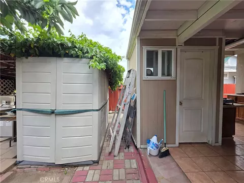 Exterior - 321 Johnston St, Colton, CA 92324 photo 7 of 26